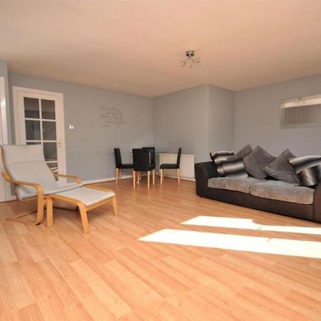 No 11 3 Bed Serviced Appartment Town Centre Girvan Εξωτερικό φωτογραφία