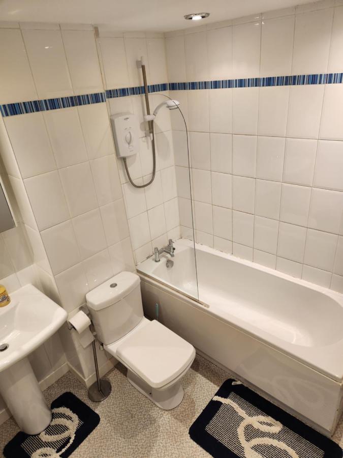 No 11 3 Bed Serviced Appartment Town Centre Girvan Εξωτερικό φωτογραφία